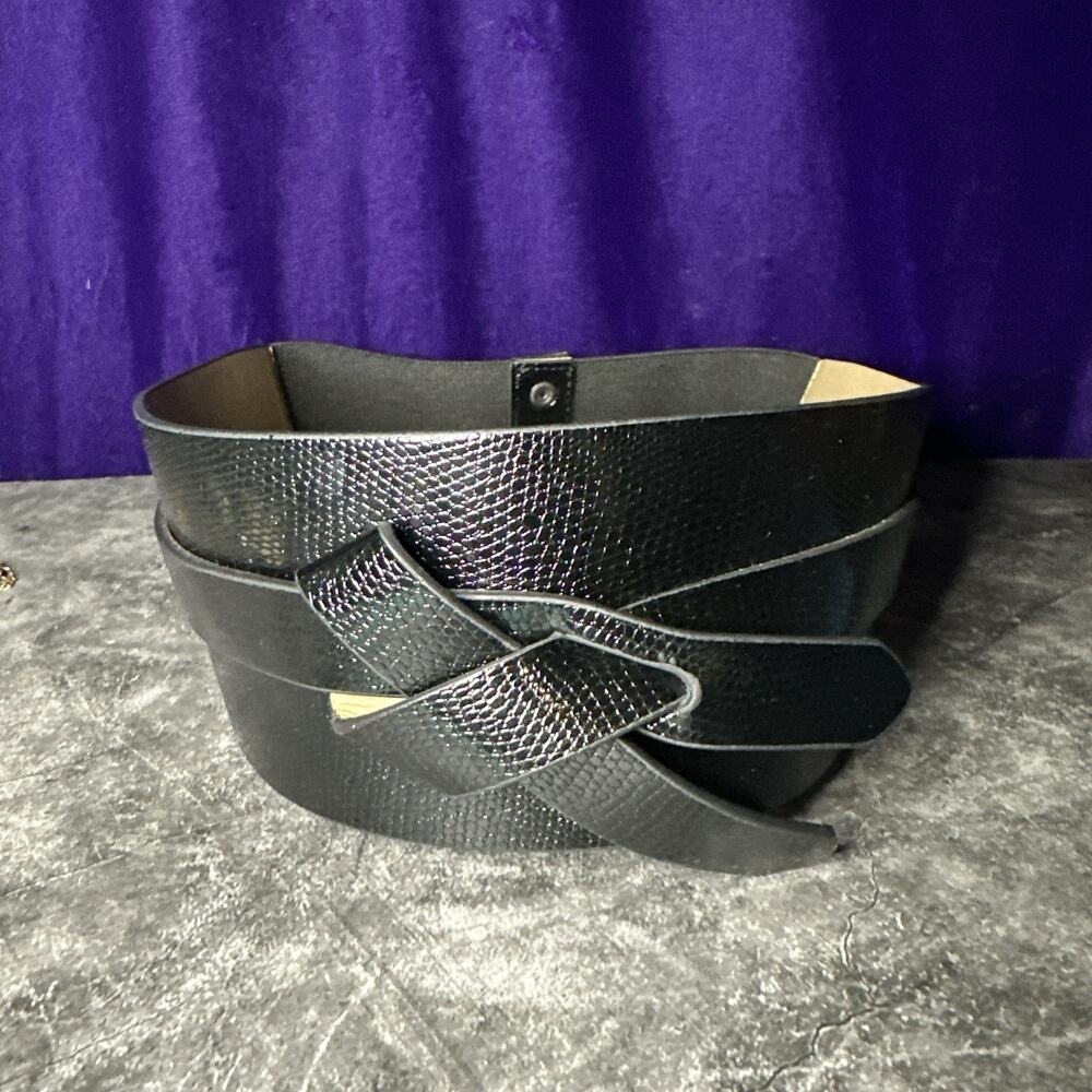 Halogen Grey Faux Snakeskin Wide Waist Belt Vegan Man Made Leather Look M/L 32”